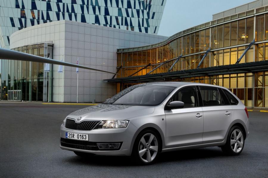  Skoda Rapid Spaceback 2014 года  (фото 17 из 22)